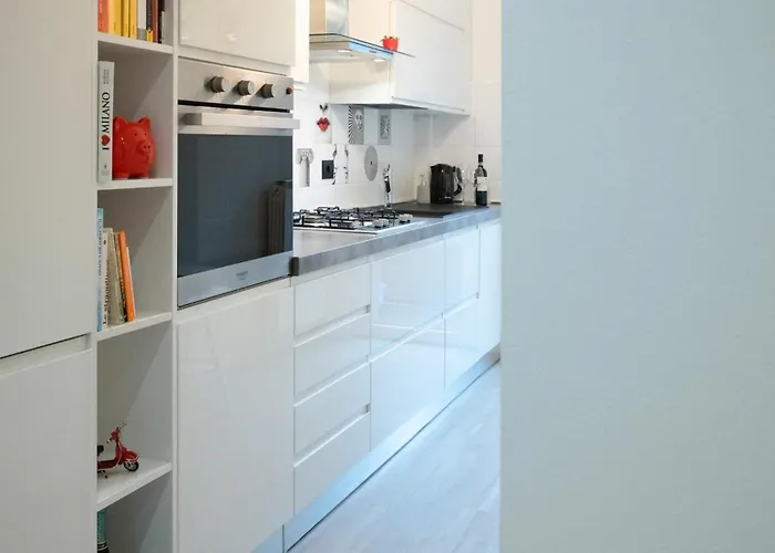 Appartamento M4 Tolstoj - Vicino Navigli E Duomo Milano